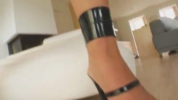 Alexcia Gets Out Of Jail For Mouthing Off To A Cop On The Beach