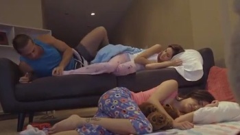 Amateur Threesome Double Blowjob - Caught By My Hot Roommate!