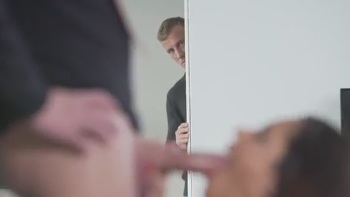 Anal Brun Tight Ass Gaped By Big Cock Deep Fuck Shaved