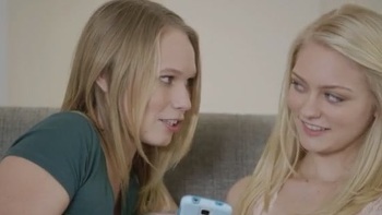 Cherie Deville Fucks 19 Yo Fan On Snapchat