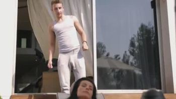 Cum Craving Cutie Swallows Jizz After A Steamy Blowjob Session