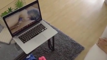 Fabulous Blowjob From A Young Beauty - Solazola