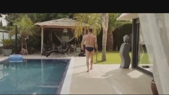 Feet Worshipping Alternative Babe Gets Played