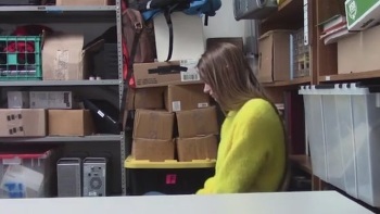 Femboy In Rainbow Clothes Cum While He Fucks