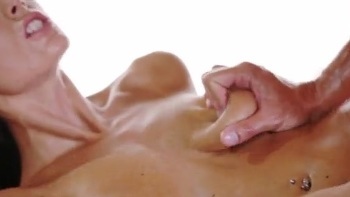 Hand Magic With Alexis Grace