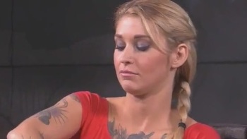 His Dick Gets Full-Service At The Sta