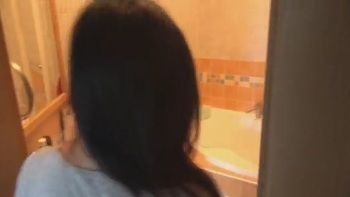 Horny American Housewife With A Footfetish Gets Wet