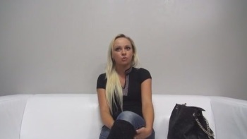 Horny Mature Lady Pleasing Herself