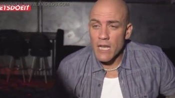 Hot Lesbian Kiss - Kissa Sins And Adriana Chechik