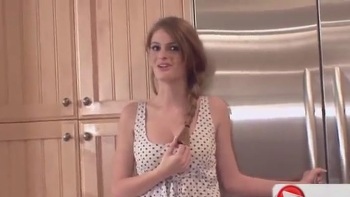 I Want To Show My Friends How Good I Look With My Shaved Pussy