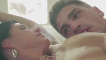 Jina Loves Her Boyfriend Very Much