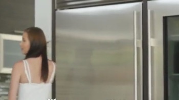 Lexi Lowe In Gettin' Down Lowe