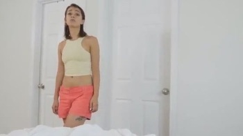 Over One Hour Of Amatuer Girls Screaming Shaking Squirting Orgasms