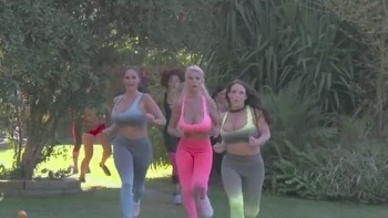 Owm Go Big Tittied Brun Hottie Shaved Pussy Dildo