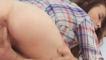 Playful Vixen Alyssa Showing Lovely Curves Indoors