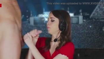 Public Pussy Flashing On My Vacation - Butt Plug Was In My Ass And I Had No Panties - Yoya Grey