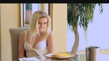 Sex Machine Fucked A Tied Blondy Girl