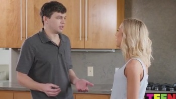 Sexy And 19 Year Old Arianna Gives Some Great Head.