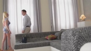 Sultry Lesbian Hotties Licking Each Others Wet Twats