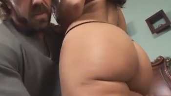 Teen Girl Loves To Fuck & Riding A Hard Dick, Shaking And Squirting Orgasm