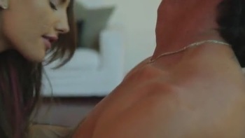 This Chatty Fun-Time Girl Was More Than Happy To Show Me Her Amazing Double G Size Tits, For A Free Taxi Fare