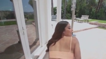 Vixen.com Rich Boss Gets Threesome With Two Blondes