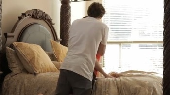 Watch This Hot Latina Ass Bounce All Over.