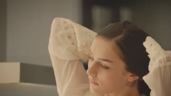 Who Could Resist The Sultry Layla Lopez, Especially When She's Begging To Use The Fucking Machine?