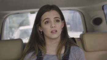 Yui Minami Claims That She Can Tell One Boyfriend From The Other Even When Blindfolded