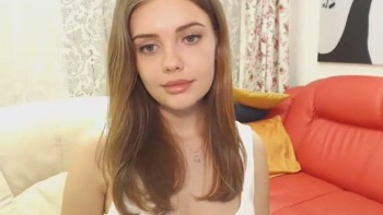 Dazzling Webcam Porn Session With A Staggering Blonde